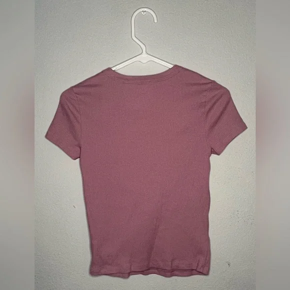 American Eagle Outfitters Ribbed Mauve Crop Short Sleeve Tee- Size Small - Picture 2 of 4